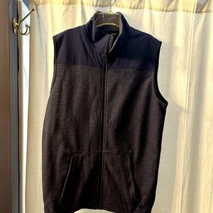 Men’s under armor vest